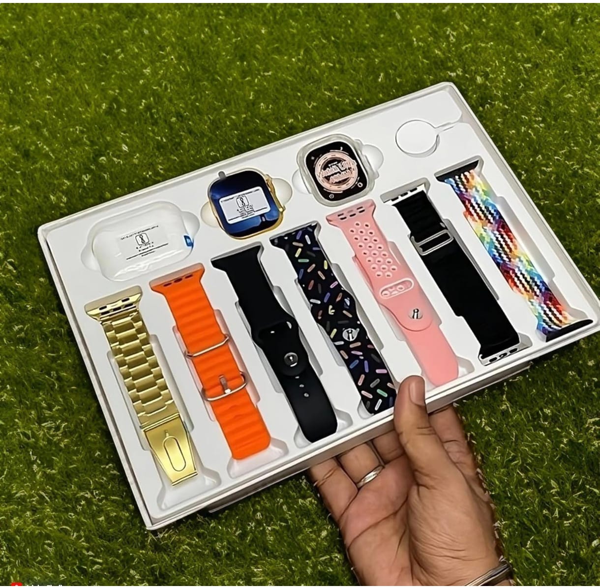 i20 Ultra Max Smartwatch Combo – 10 in 1 Premium Set