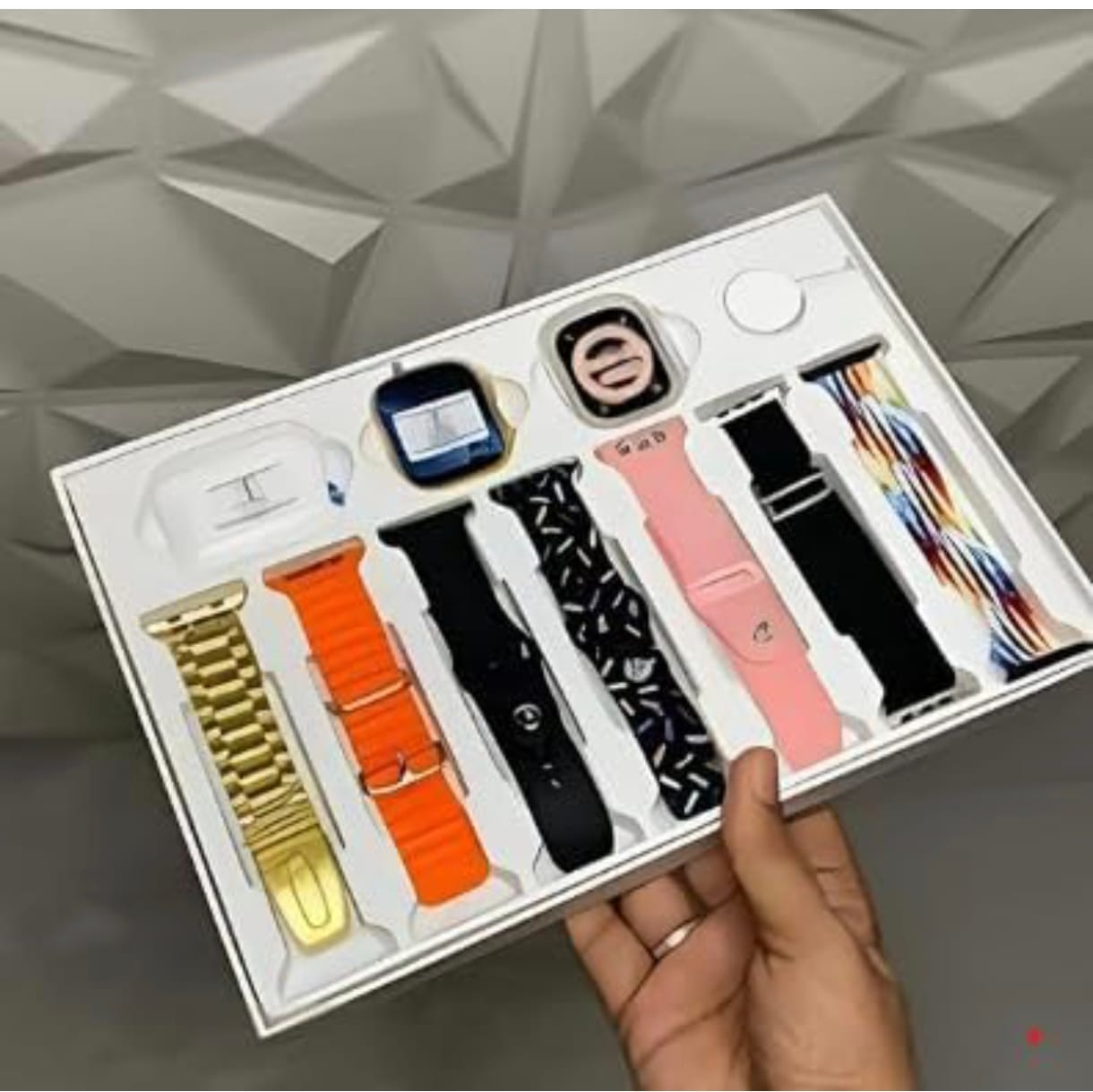 i20 Ultra Max Smartwatch Combo – 10 in 1 Premium Set